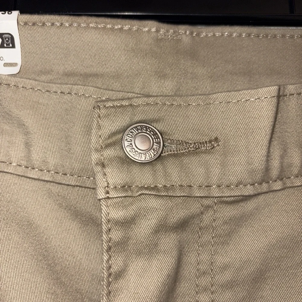 Levi's 541 Athletic Fit Taper Jeans Men's Size 40x36‎ Big/Tall Camal/Beige Jeans